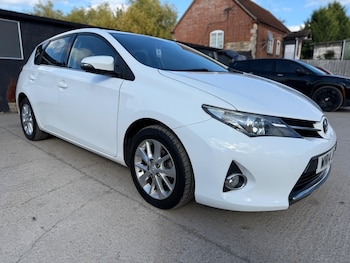 2014 (14) - 1.6 V-Matic Icon Euro 5 5dr