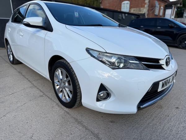 Used Toyota Auris 2014 for sale - 76099539: Photo 21