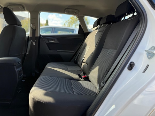 Used Toyota Auris 2014 for sale - 76099539: Photo 50