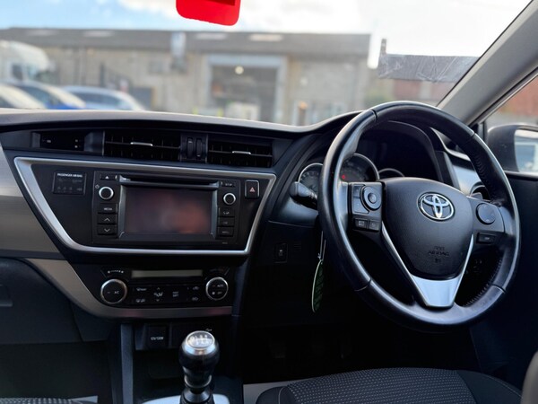 Used Toyota Auris 2014 for sale - 76099539: Photo 57