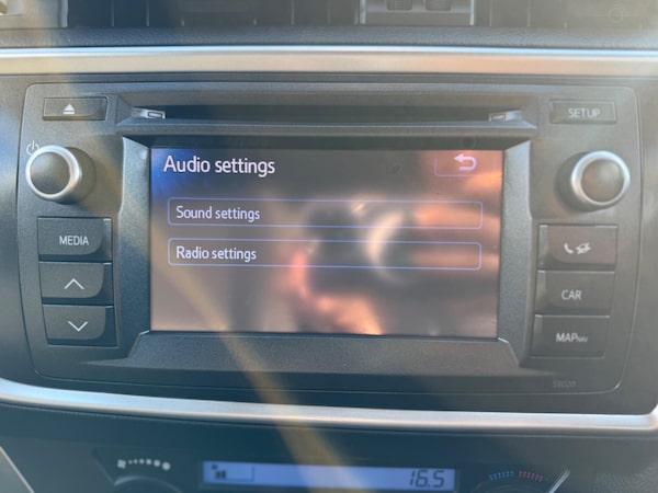 Used Toyota Auris 2014 for sale - 76099539: Photo 87