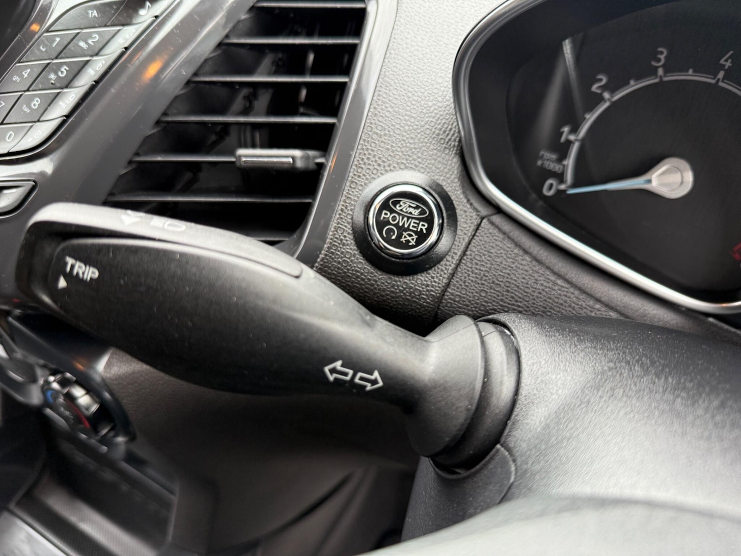 Used Ford Ecosport 2016 for sale - 76201020: Photo 48