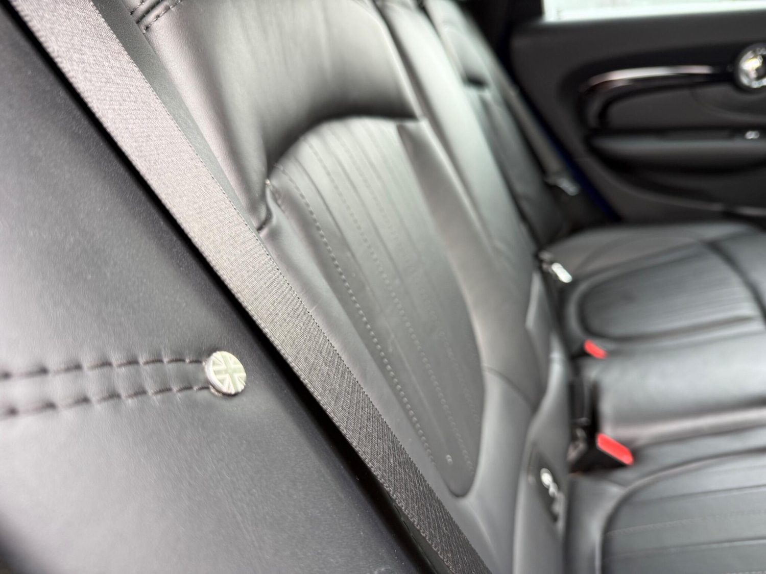 Used MINI Clubman 2019 for sale - 76121660: Photo 54