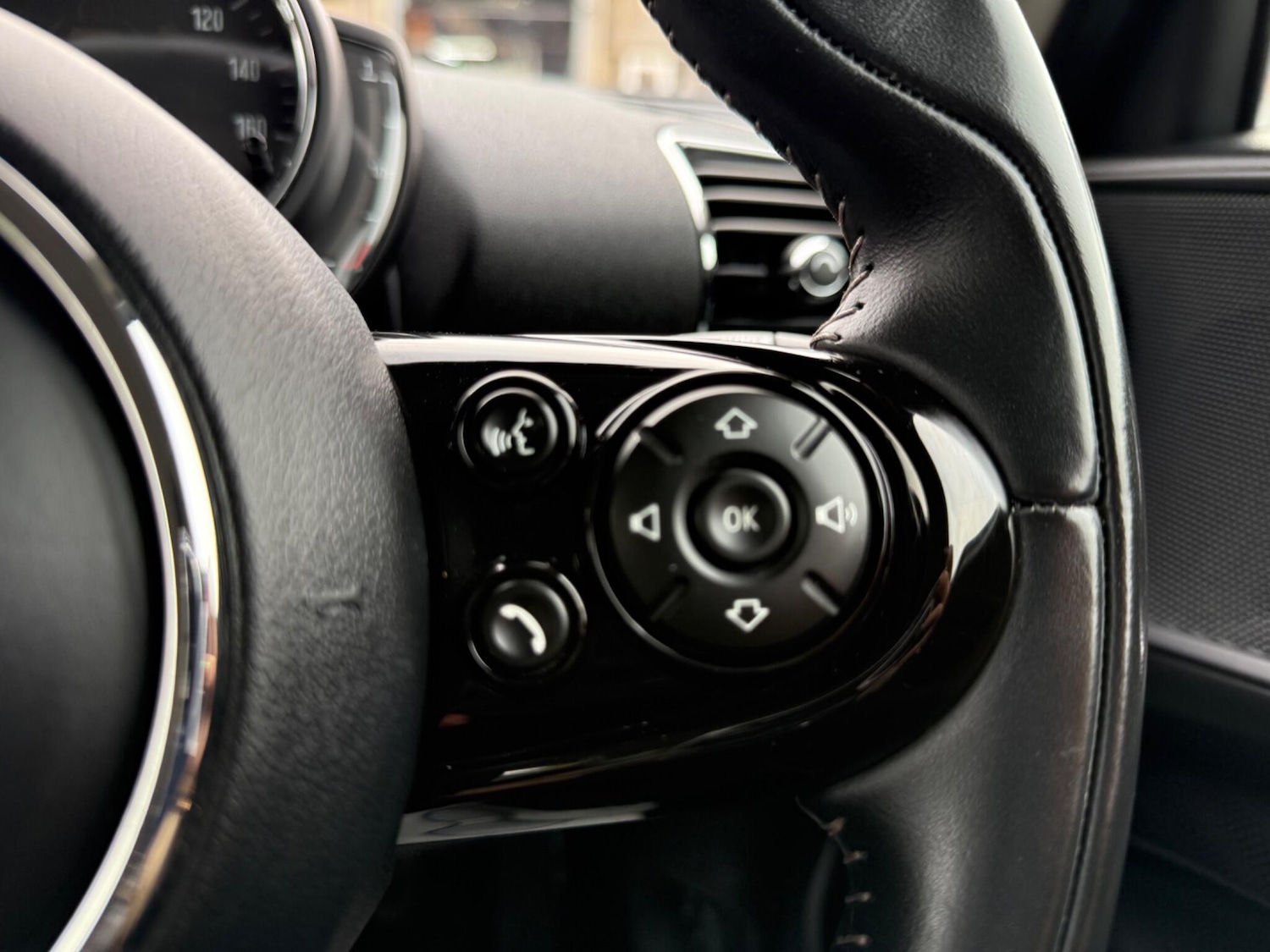 Used MINI Clubman 2019 for sale - 76121660: Photo 65