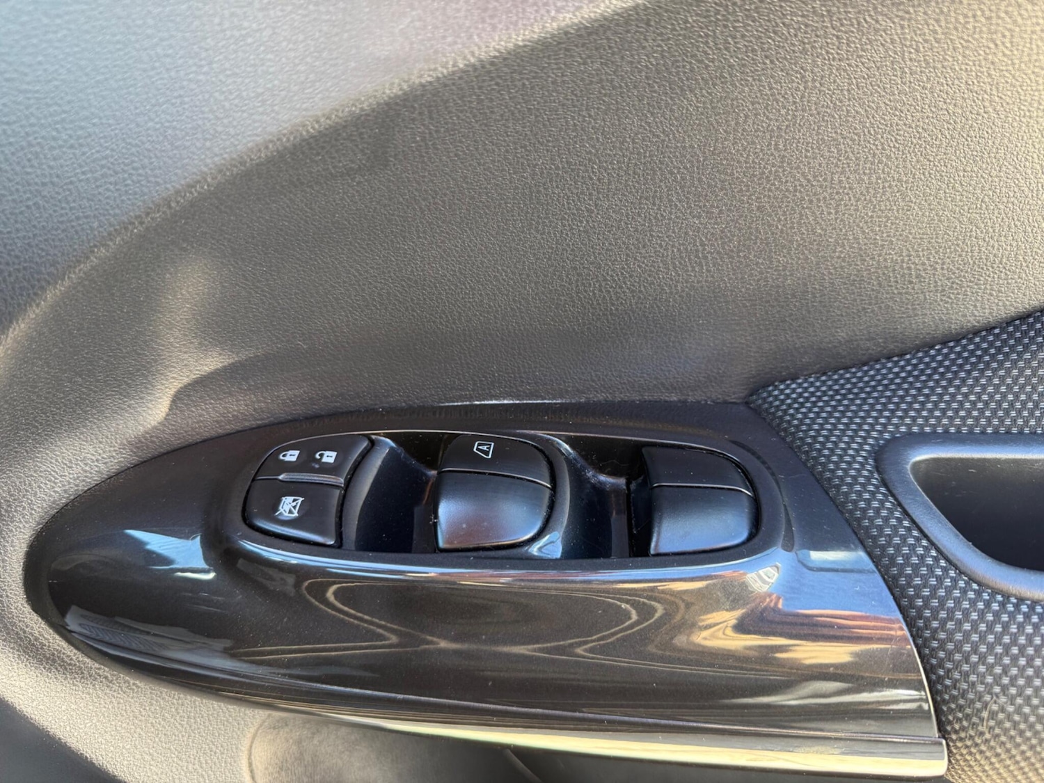 Used Nissan Juke 2017 for sale - 75954301: Photo 86