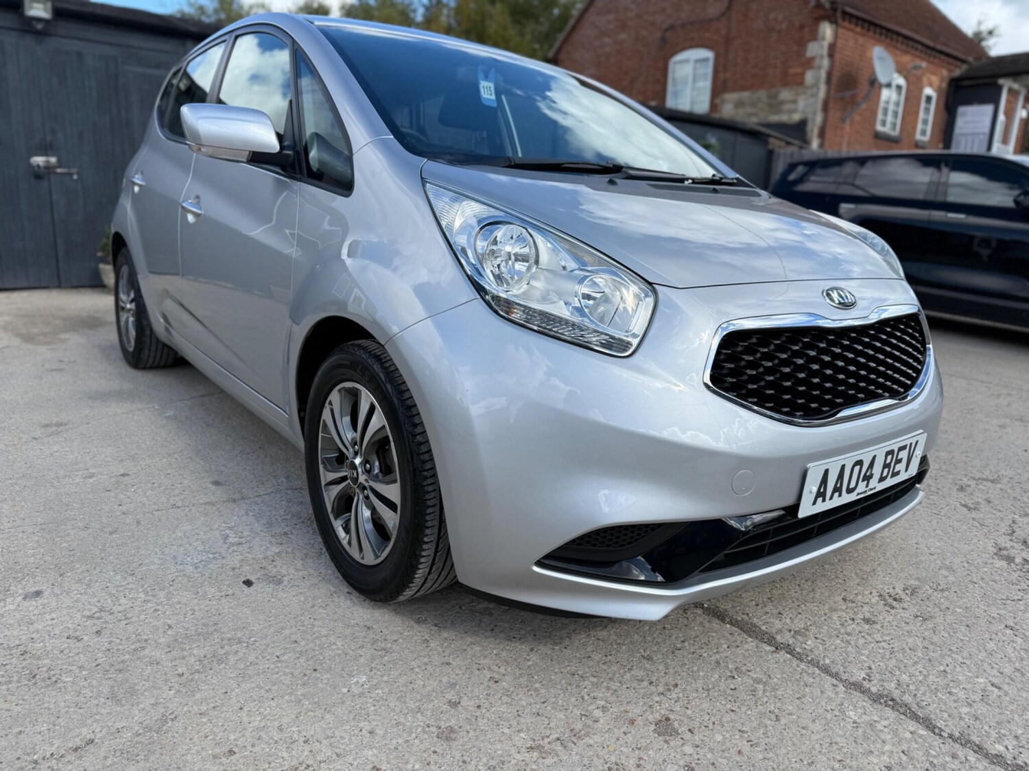 Used Kia Venga 2015 for sale - 75839458: Photo 13