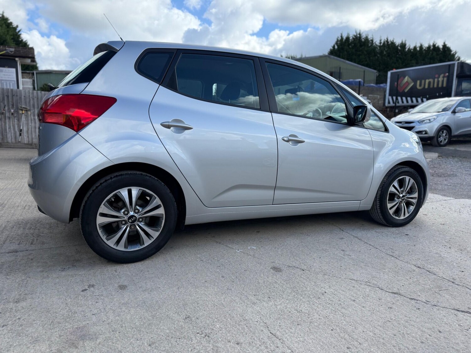 Used Kia Venga 2015 for sale - 75839458: Photo 33