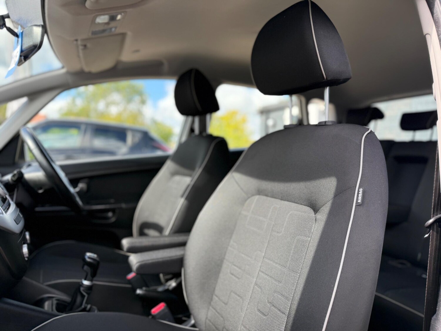 Used Kia Venga 2015 for sale - 75839458: Photo 57