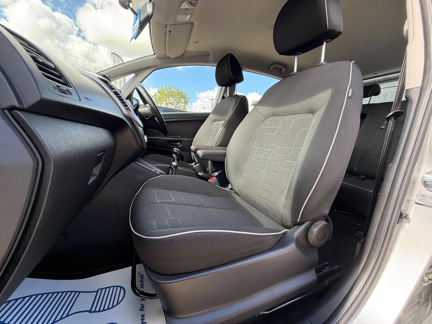 Used Kia Venga 2015 for sale - 75839458: Photo 60