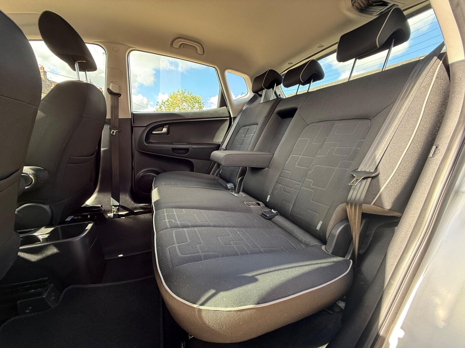 Used Kia Venga 2015 for sale - 75839458: Photo 69
