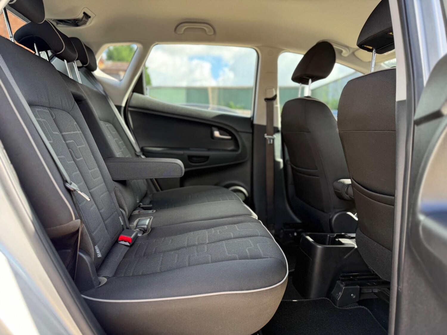 Used Kia Venga 2015 for sale - 75839458: Photo 73