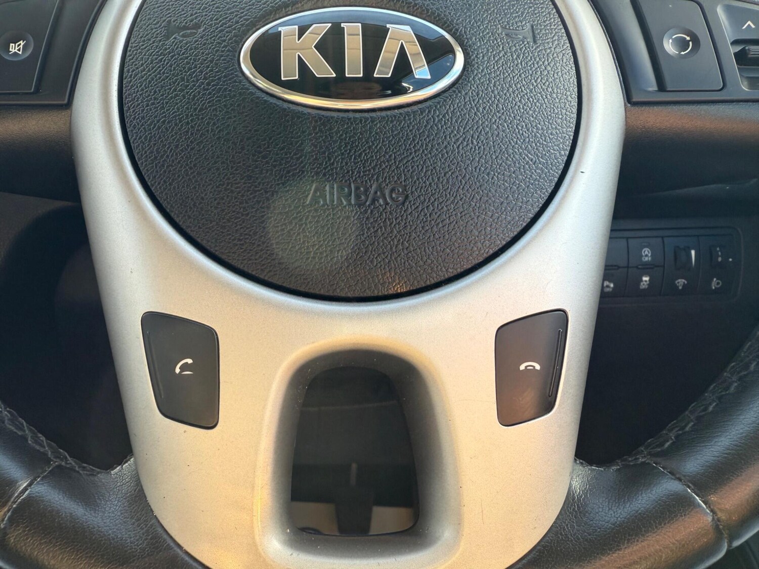 Used Kia Venga 2015 for sale - 75839458: Photo 86