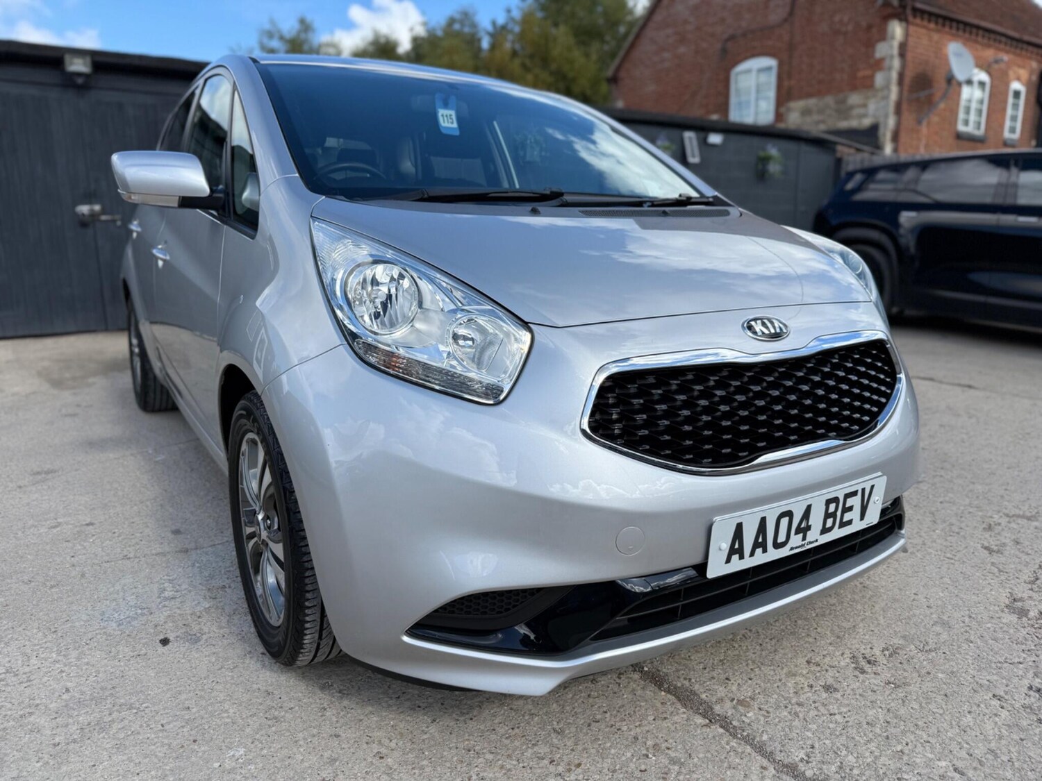 Used Kia Venga 2015 for sale - 75839458: Photo 9