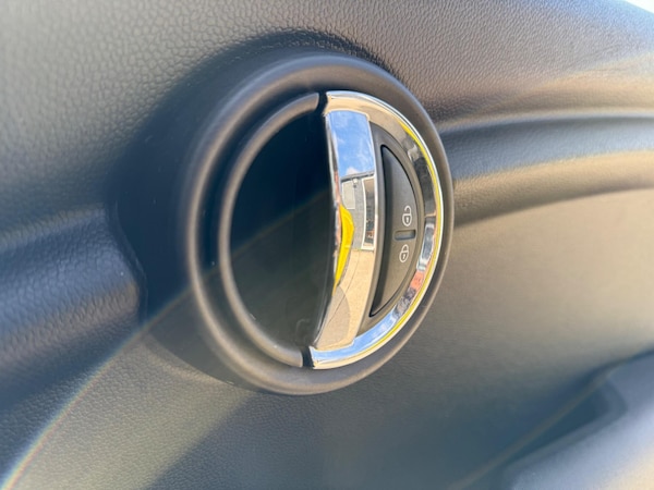 Used MINI Hatch 2017 for sale - 75553195: Photo 62