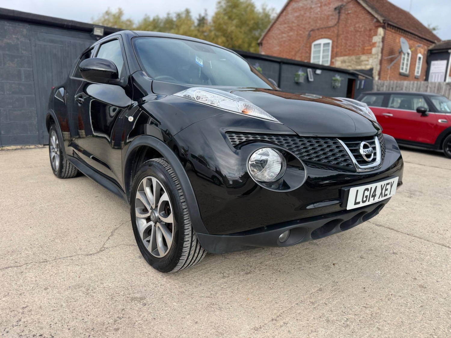 Used Nissan Juke 2014 for sale - 76179539: Photo 17