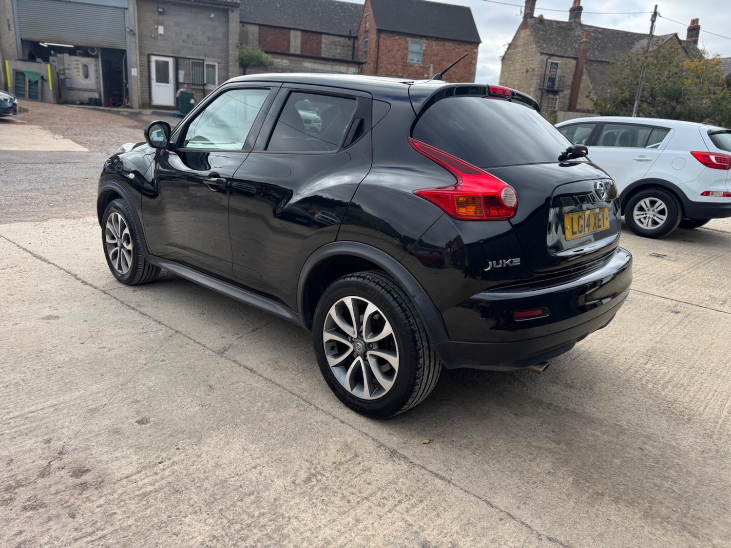 Used Nissan Juke 2014 for sale - 76179539: Photo 23