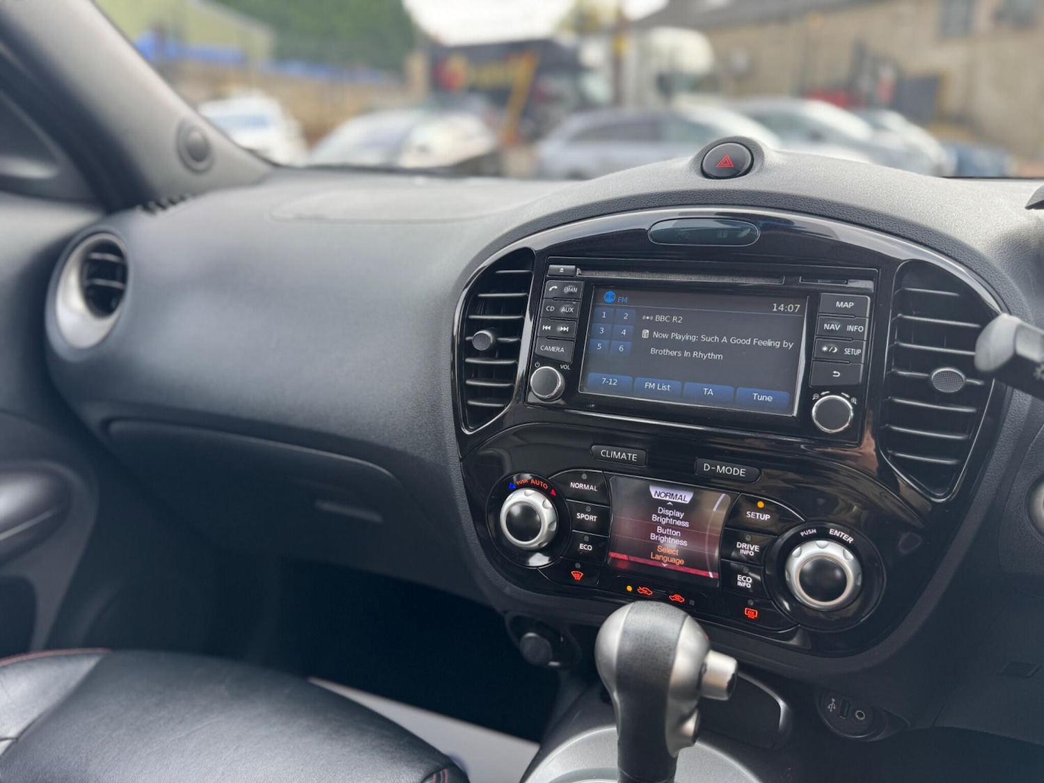 Used Nissan Juke 2014 for sale - 76179539: Photo 96