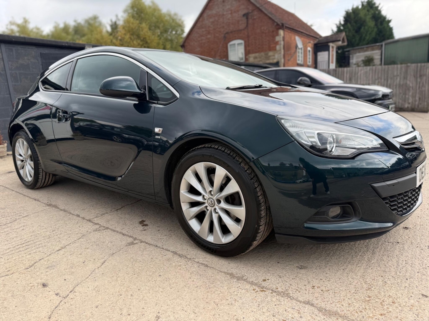 Used Vauxhall Astra GTC 2016 for sale - 76083810: Photo 10