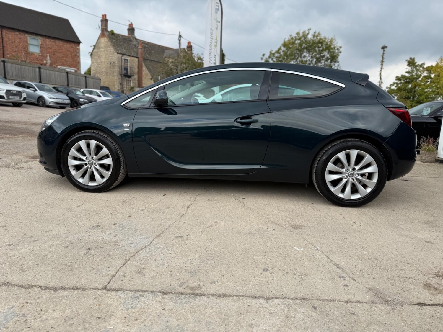 Used Vauxhall Astra GTC 2016 for sale - 76083810: Photo 24