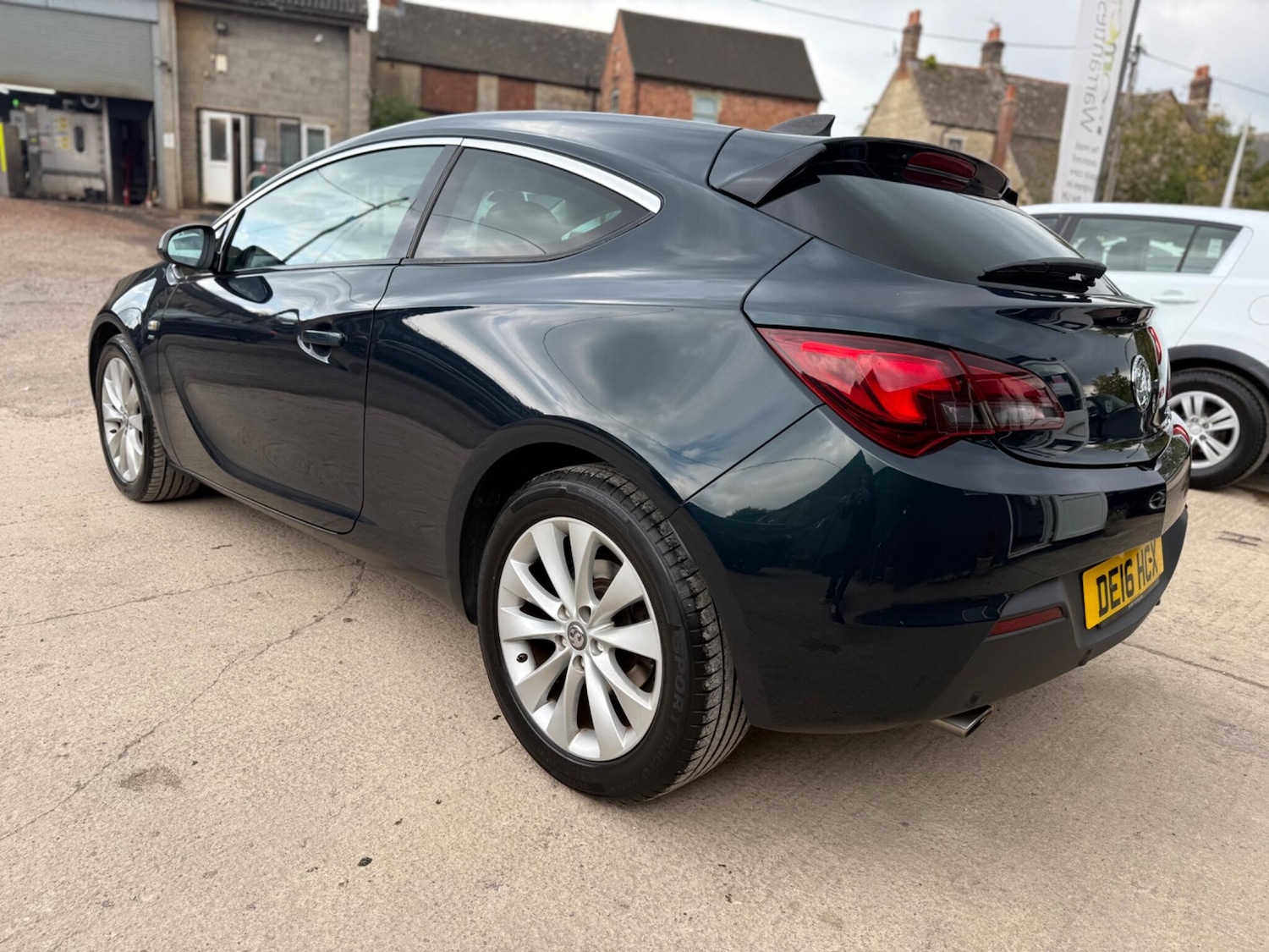 Used Vauxhall Astra GTC 2016 for sale - 76083810: Photo 33