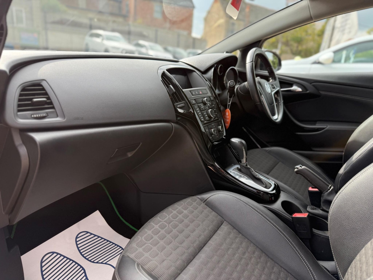 Used Vauxhall Astra GTC 2016 for sale - 76083810: Photo 52