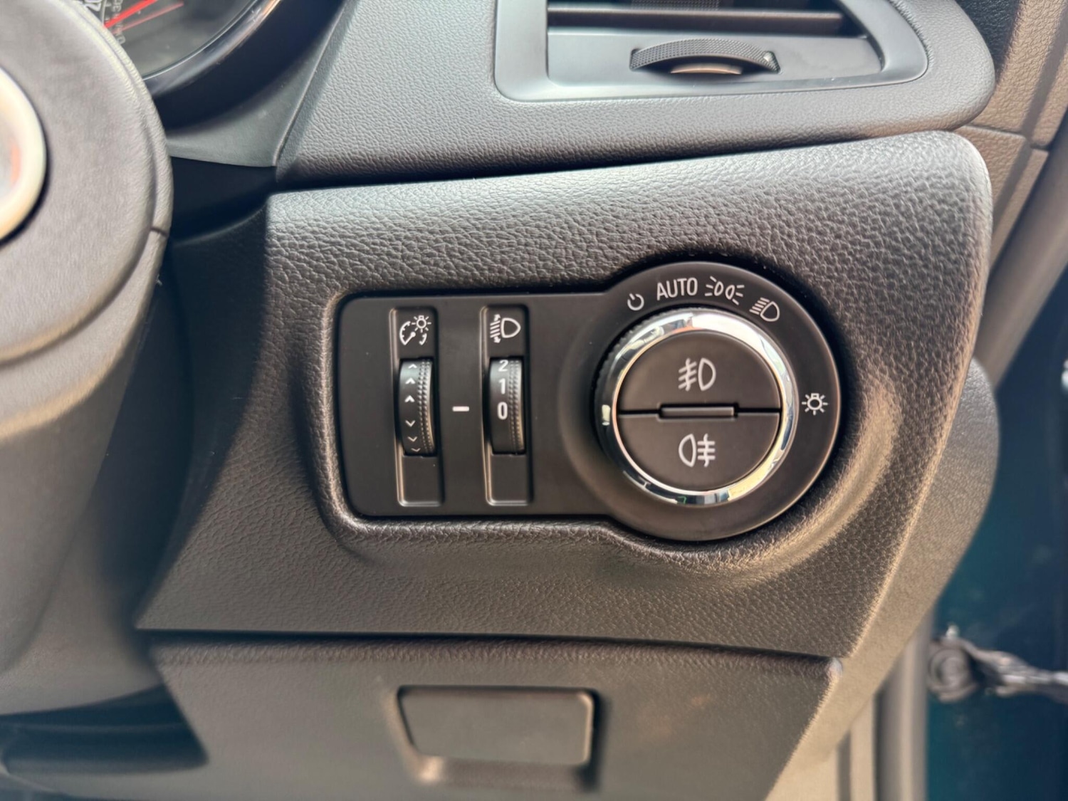 Used Vauxhall Astra GTC 2016 for sale - 76083810: Photo 57