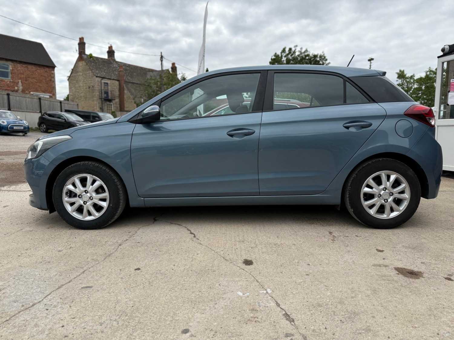 Vehicle 28