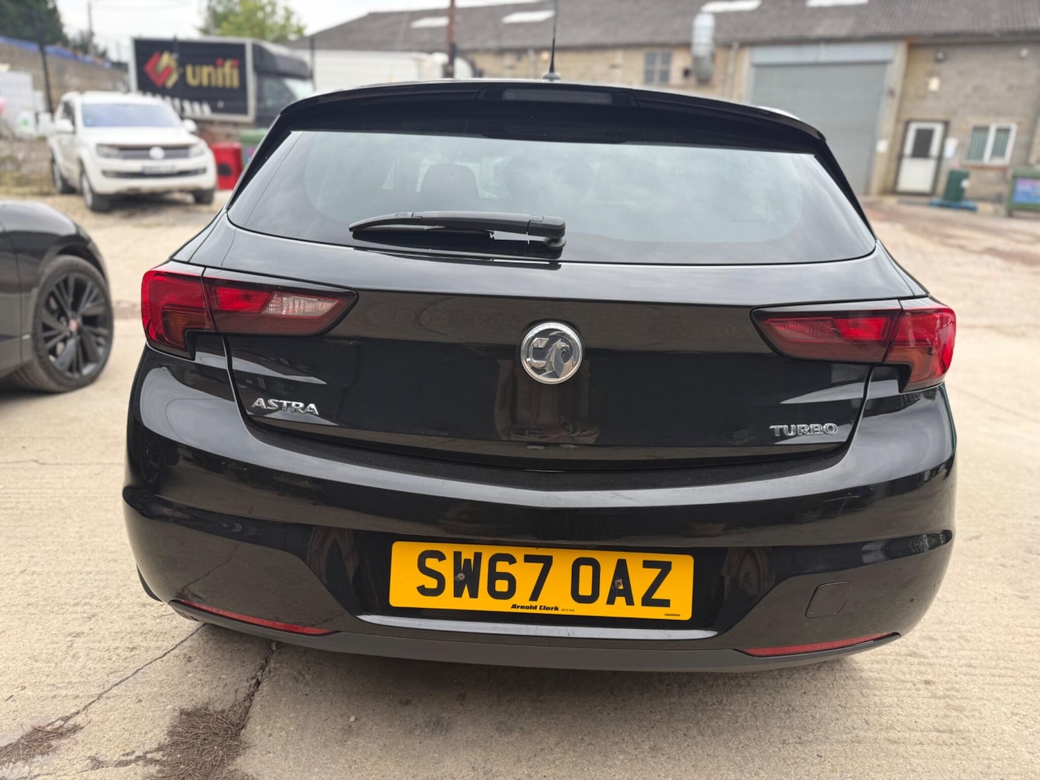 Vehicle 21