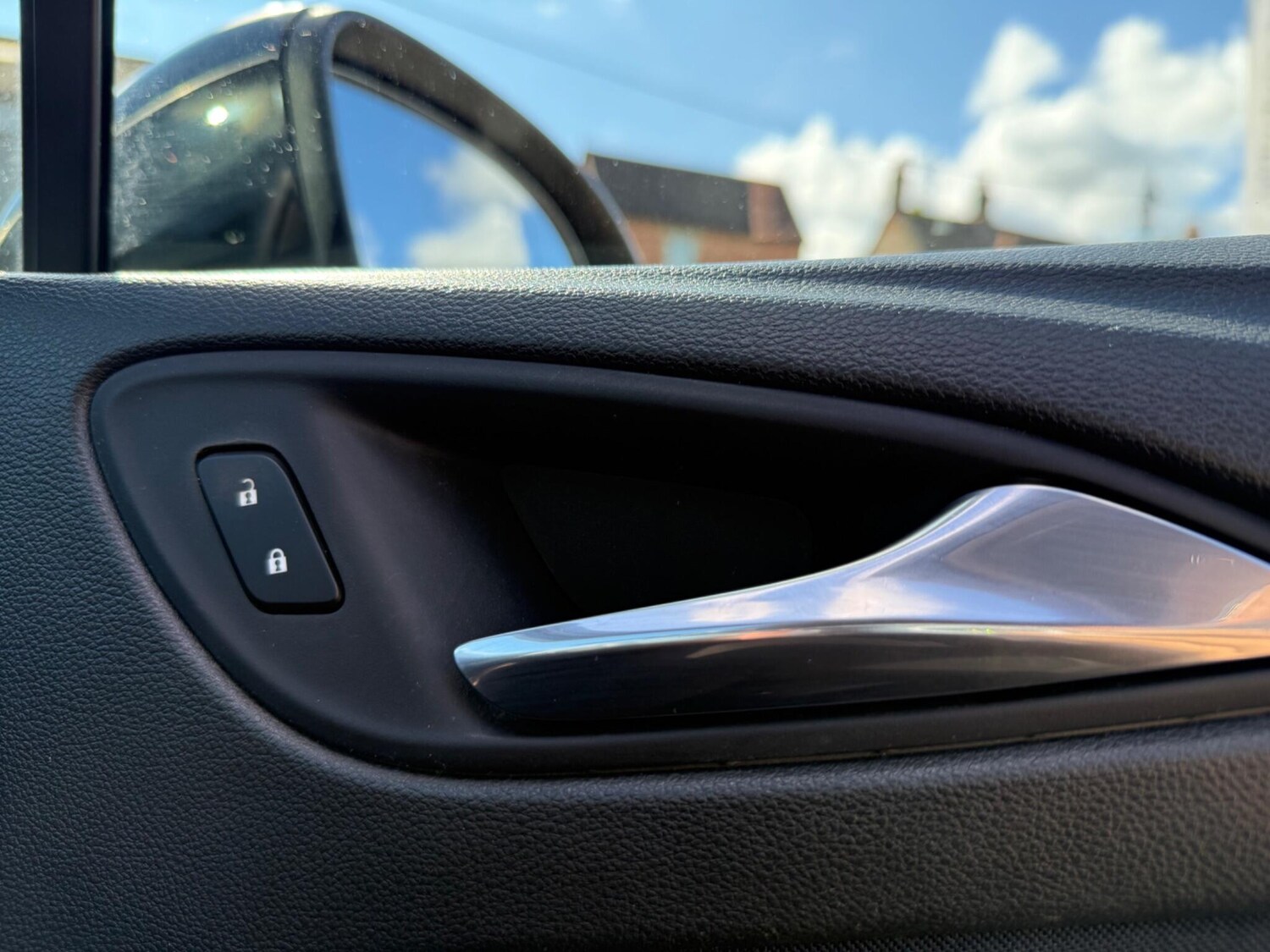 Used Vauxhall Astra 2018 for sale - 76020702: Photo 75