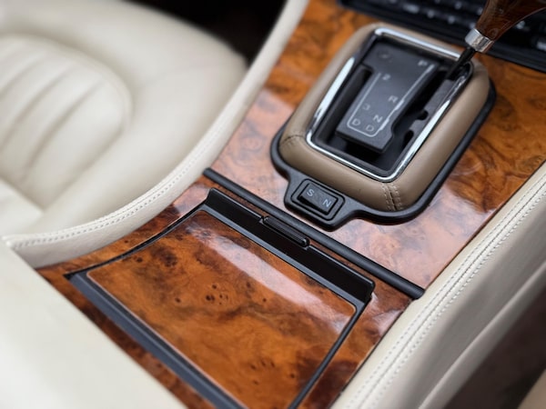 Used Jaguar XJ 1995 for sale - 75623098: Photo 96