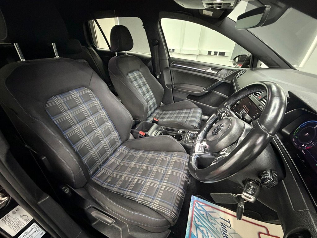 Used Volkswagen Golf 2018 for sale - 77765099: Photo 11