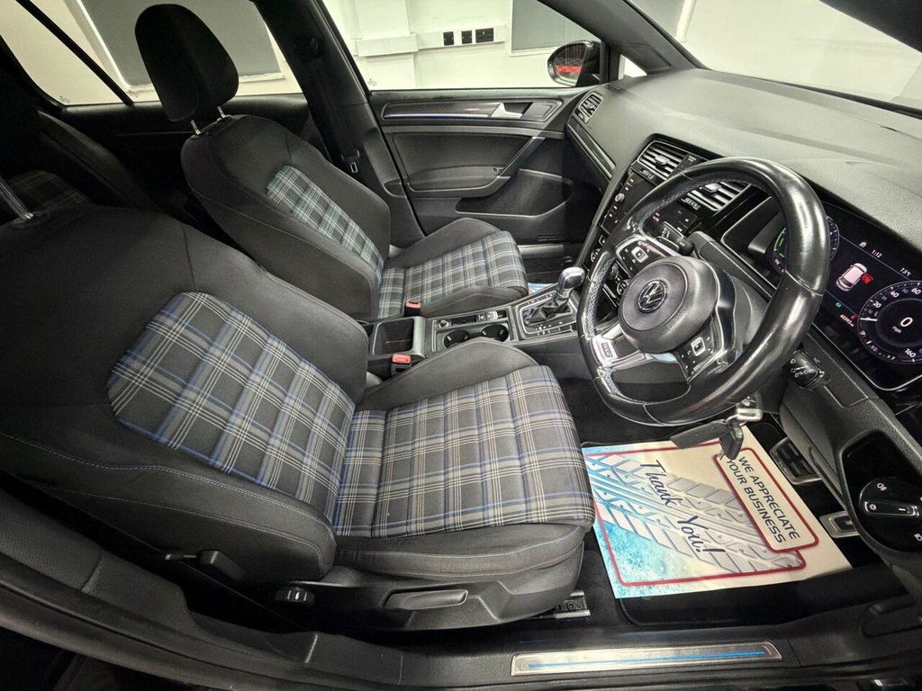 Used Volkswagen Golf 2018 for sale - 77765099: Photo 12
