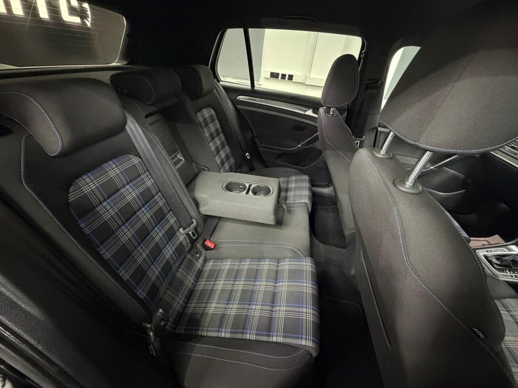 Used Volkswagen Golf 2018 for sale - 77765099: Photo 17