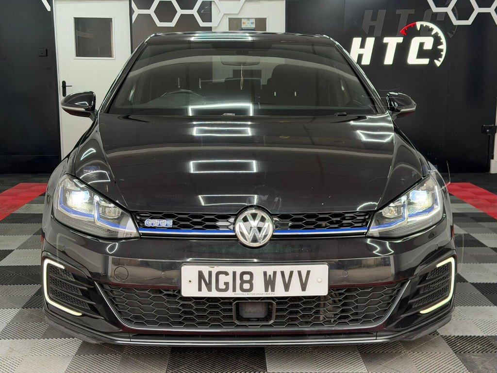 Used Volkswagen Golf 2018 for sale - 77765099: Photo 2