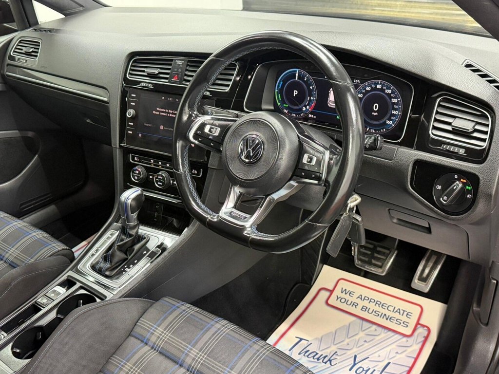 Used Volkswagen Golf 2018 for sale - 77765099: Photo 22