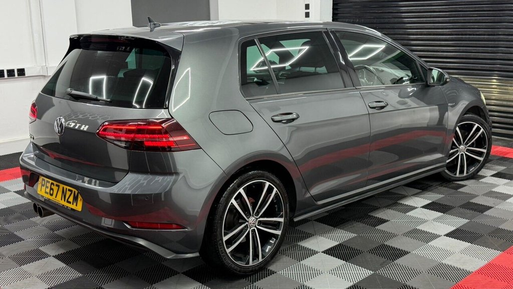 Used Volkswagen Golf 2017 for sale - 77110511: Photo 21