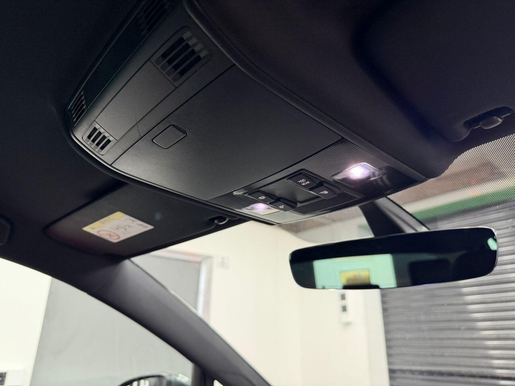 Used Volkswagen Golf 2017 for sale - 77110511: Photo 41