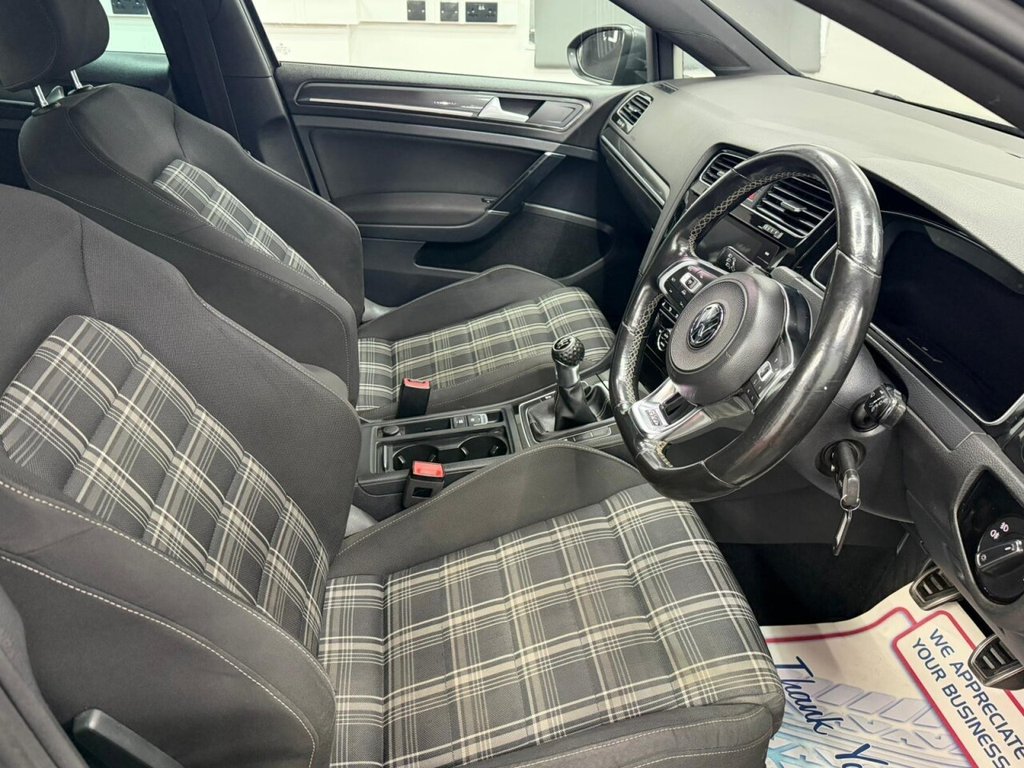 Used Volkswagen Golf 2017 for sale - 77110511: Photo 43