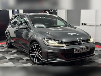 Used Volkswagen Golf 2017 for sale - 77110511: Photo