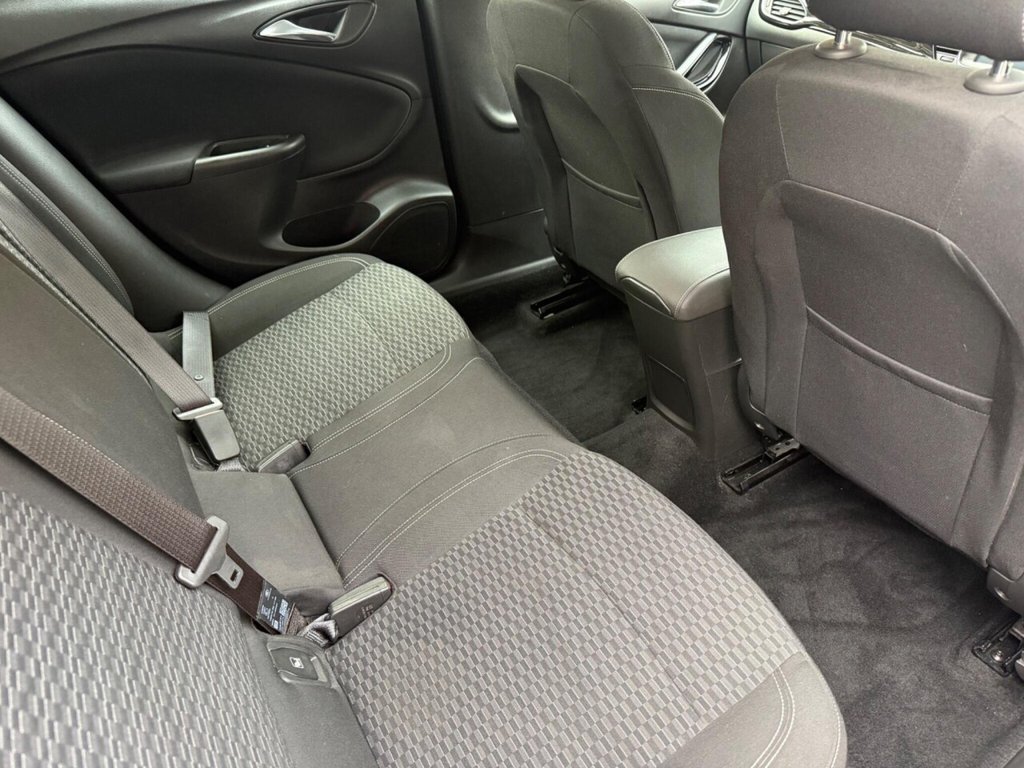 Used Vauxhall Astra 2018 for sale - 76396266: Photo 15