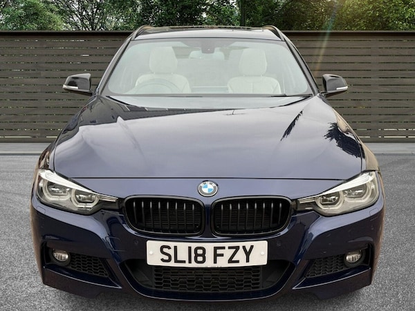 Used BMW 3 Series 2018 for sale - 76279763: Photo 2