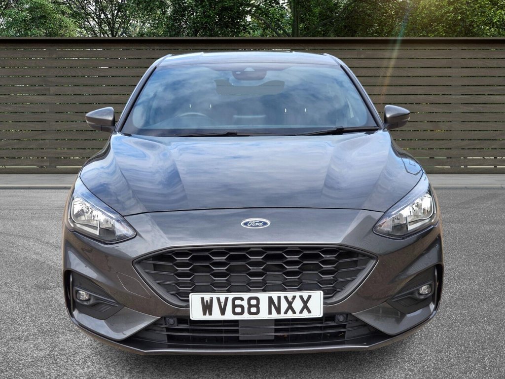 Used Ford Focus 2018 for sale - 76582634: Photo 2