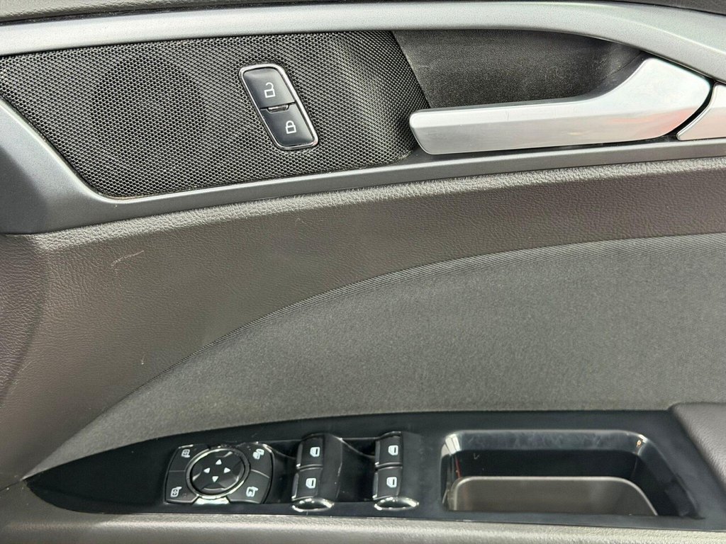 Used Ford Mondeo 2017 for sale - 77014439: Photo 32