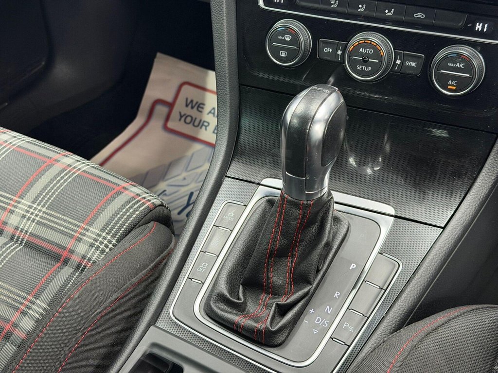 Used Volkswagen Golf 2013 for sale - 77477579: Photo 16