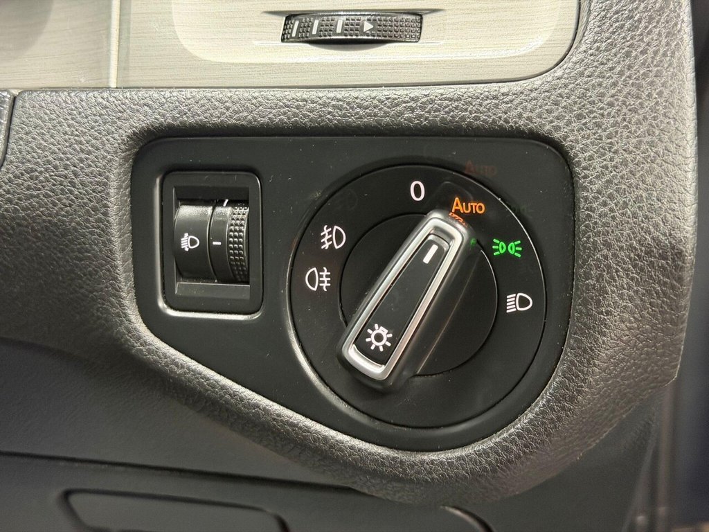 Used Volkswagen Golf 2016 for sale - 77697896: Photo 18