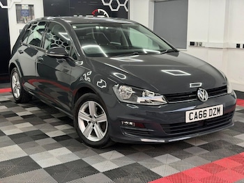 Used Volkswagen Golf 2016 for sale - 77697896: Photo