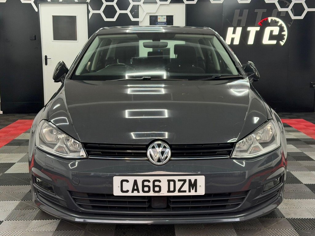 Used Volkswagen Golf 2016 for sale - 77697896: Photo 2