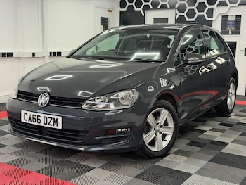 Used Volkswagen Golf 2016 for sale - 77697896: Photo
