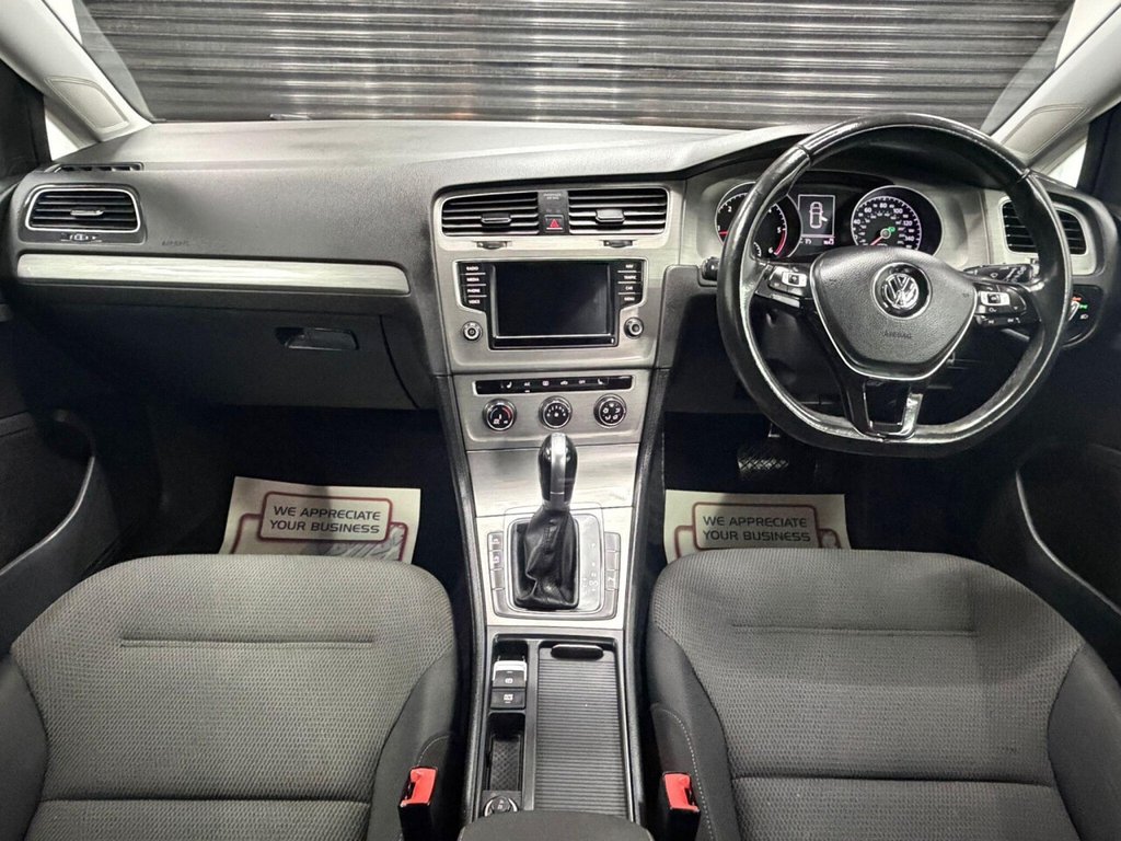 Used Volkswagen Golf 2016 for sale - 77697896: Photo 8