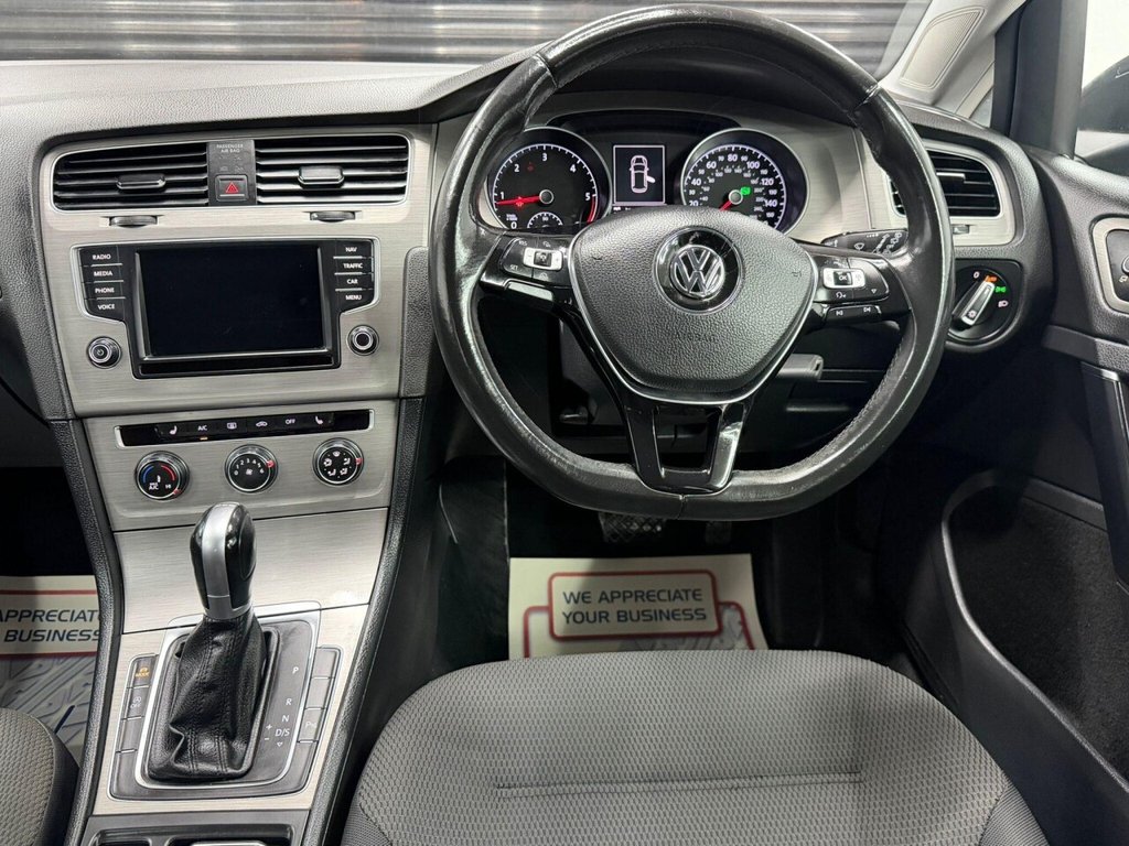Used Volkswagen Golf 2016 for sale - 77697896: Photo 9